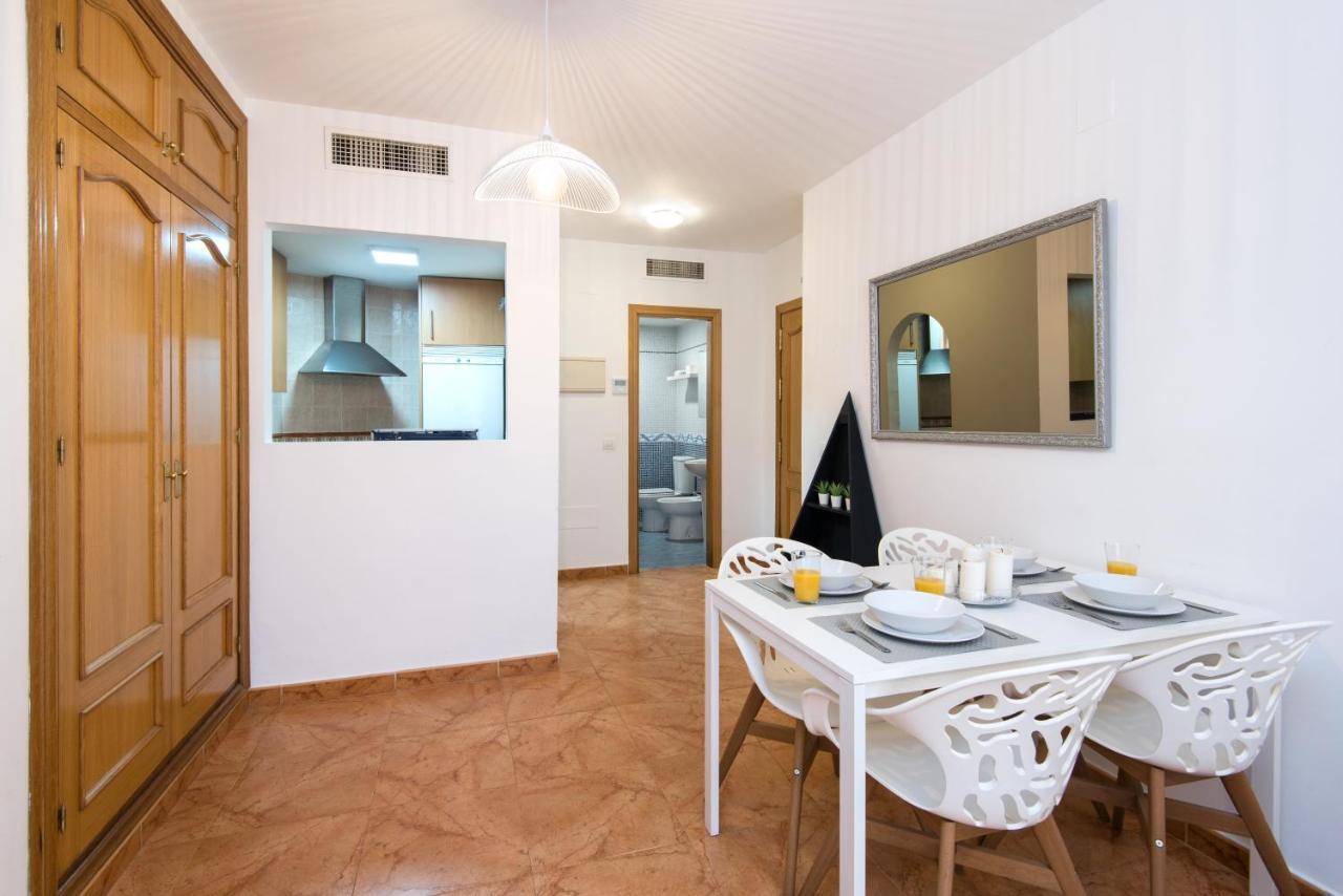 Rentandhomes Fuengirola Beach Apartment Zewnętrze zdjęcie